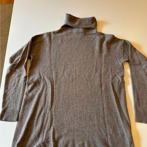 Vince Cashmere Turtleneck Sweater, tan